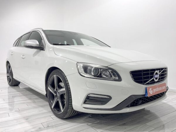 Volvo V60 2.0 D3 Momentum G9231 - Imagen 3