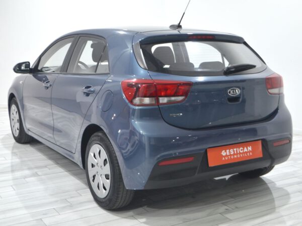 Kia Rio 1.2 CVVT 62kW (84CV) Business G6002 - Imagen 5