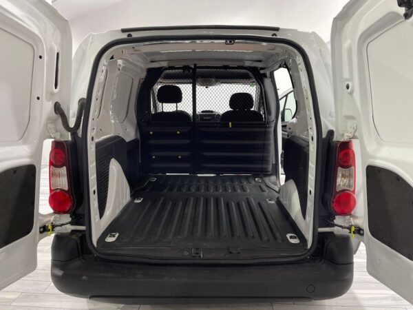 Peugeot Partner TEPEE Access 1.6 BlueHDi 75 G0000 - Imagen 9