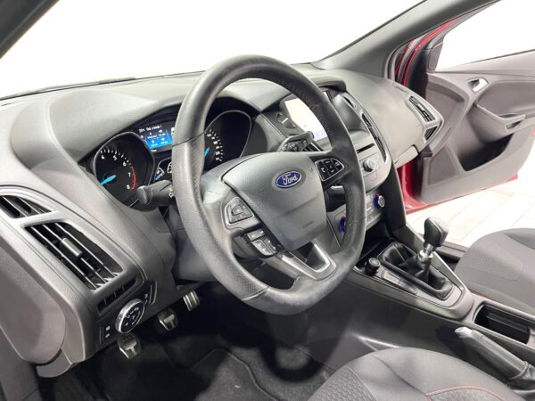 Ford Focus 1.0 Ecoboost 92kW ST-Line G4560 - Imagen 9