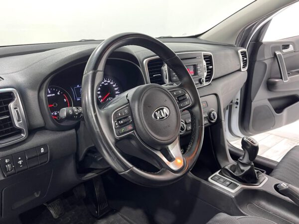 Kia Sportage 1.6 GDi 97kW (132CV) Drive 4x2 G1928 - Imagen 8