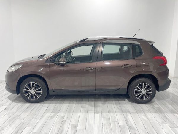 Peugeot 2008 Active 1.2 VTi 82 G0091 - Imagen 4