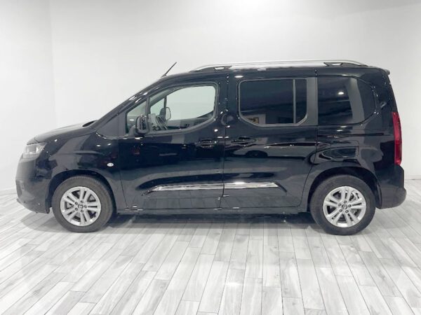 Toyota Proace City Verso 1.2 96kW (130CV) Family Active Auto L1 G0957 - Imagen 6