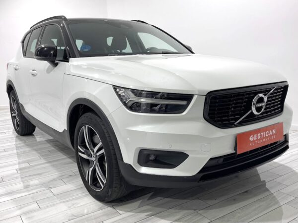 Volvo XC40 1.5 T5 Twin R-Design Auto G7932 - Imagen 3