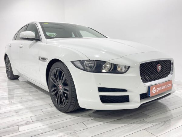 Jaguar XE 2.0 AJ200D Diesel Auto AWD XE Prestige G5901 - Imagen 3