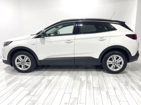 Opel Grandland X 1.2 Turbo Design Line G9005 - Imagen 7