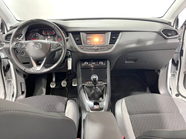 Opel Grandland X 1.2 Turbo Design Line G9005 - Imagen 8